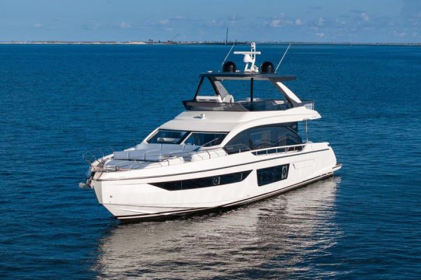 2024-azimut-fly-68-power-9438151-20240712045724820-1_XLARGE